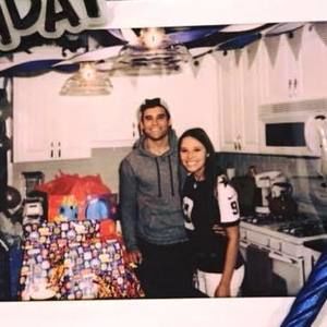 Meet your Posher, Elias lee